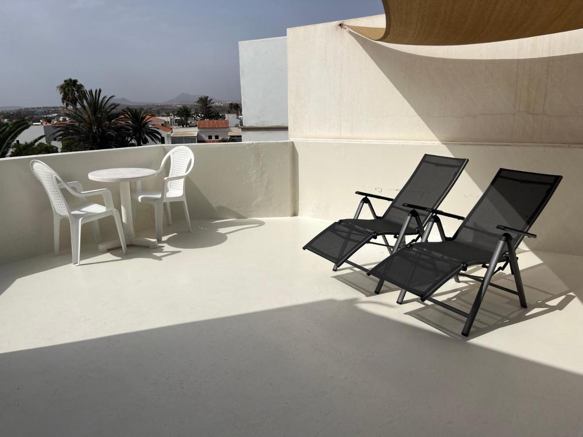 Vivienda Vacacional Maga คอร์ราเลโฮ ภายนอก รูปภาพ