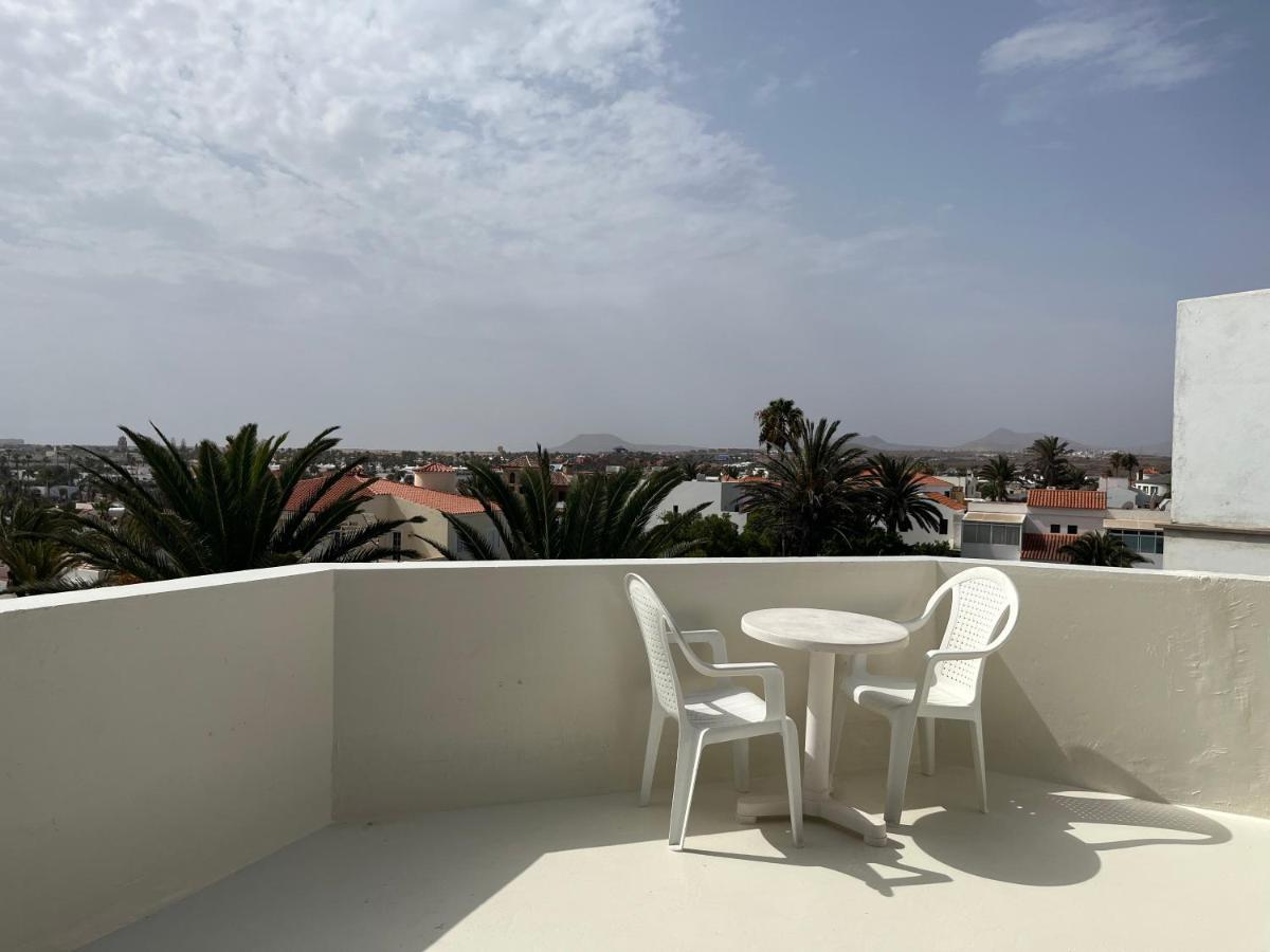 Vivienda Vacacional Maga คอร์ราเลโฮ ภายนอก รูปภาพ
